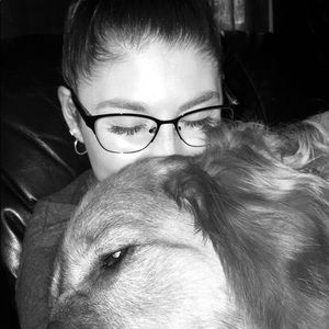 Meet your Posher, Elisabeth